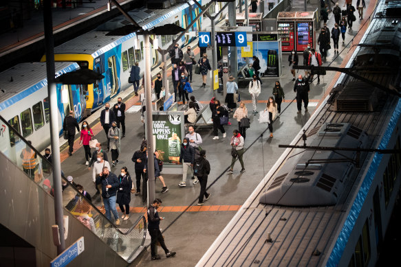 As coronavirus restrictions ease in Melbourne, 75 per cent of workers are allowed to return to the CBD on Monday morning.