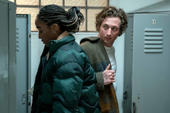 Jeremy Allen White as Carmen “Carmy” Berzatto, Ayo Edebiri as Sydney  in The Bear.