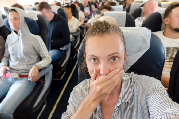 An aisle sitter interacts with an average 64 people over the course of a transcontinental US flight.