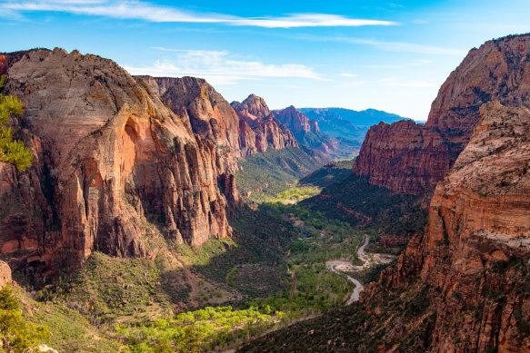 Angels Landing, Zion National Park, Utah.