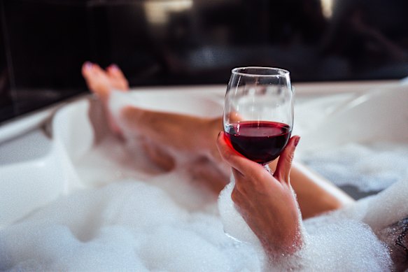 It’s a popular way to unwind, but drinking alcohol while taking a bath can increase the risk of drowning.