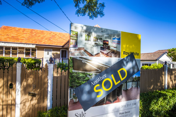 Brisbane recorded a preliminary auction clearance rate of 62.5 per cent last weekend.