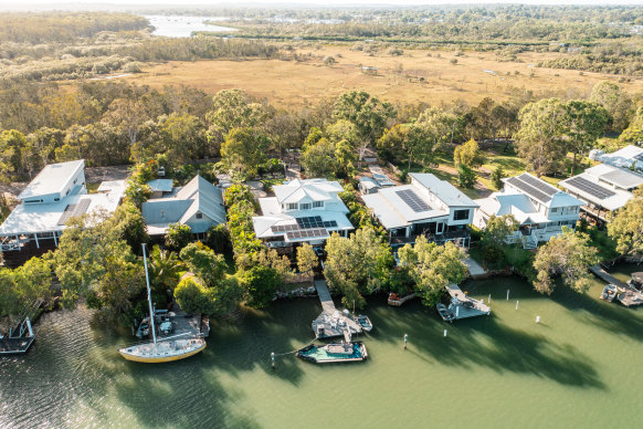 Forget rustic cabins and log fireplaces – Noosa Sportfishing Lodge is high-end luxury at its finest.
