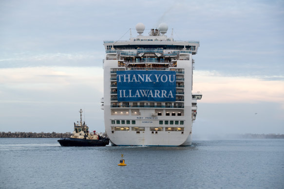 The Ruby Princess cruise ship, which was the source of hundreds of Australia's coronavirus cases, departs Port Kembla.