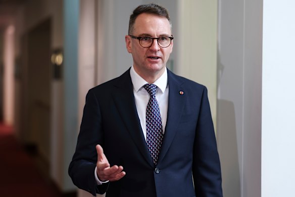 Liberal senator Andrew Bragg.