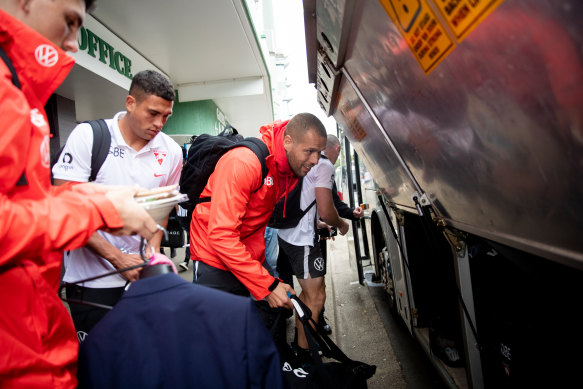 Lance “Buddy” Franklin depart for the airport.