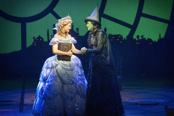 Courtney Monsma, here with Sheridan Adams (Elphaba), dazzles as Glinda.  