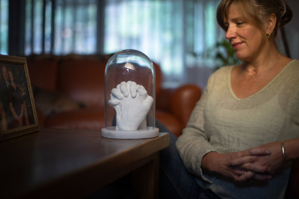 A bereavement casting made by Pia Interlandi of Shelley Anson’s hand clasping her mother’s.