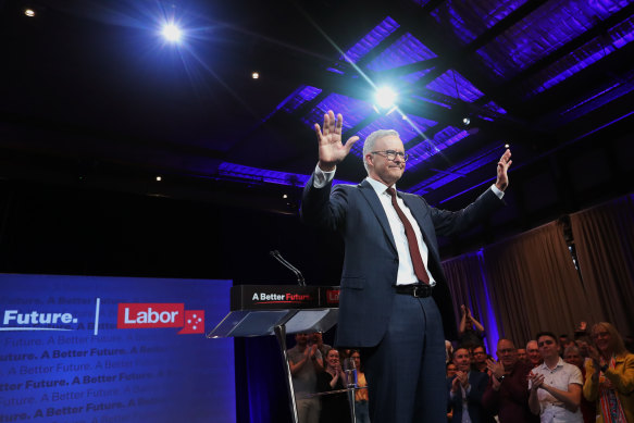 Finding the right words: Labor leader Anthony Albanese at a Brisbane rally on Sunday. 