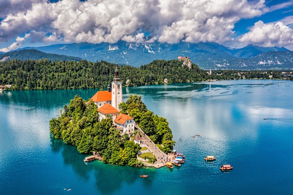 The Pilgrimage Church of the Assumption of Maria occupies a whole island in the middle of Slovenia’s beautiful Lake Bled.