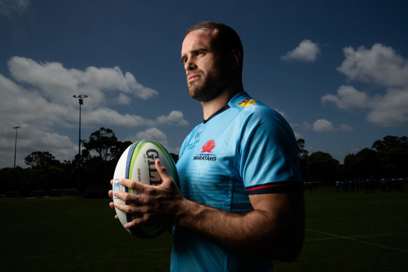 Welsh centre Jamie Roberts has joined the Waratahs.