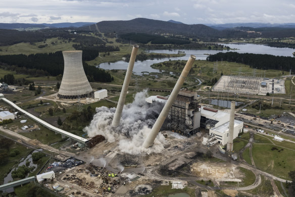 The decommissioned Wallerawang coal fired power station near Lithgow, NSW was demolished on Wednesday. 
