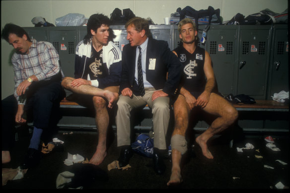 Former Carlton president John Elliott with Stephen Kernahan and Paul Meldrum in 1988.