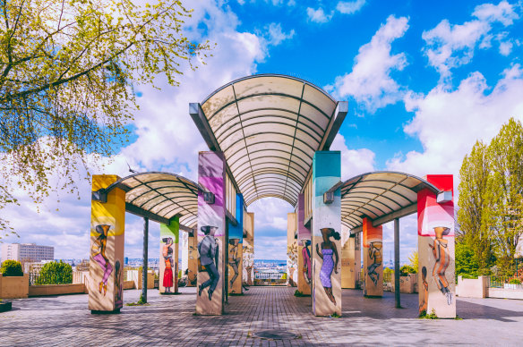 Wall mural paintings at Parc de Belleville by famous French street artist Seth Globepainter.