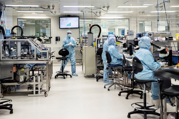 High risk, high reward energy shift for manufacturers