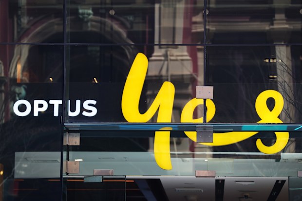 The network has confirmed the outage lasted just over an hour.