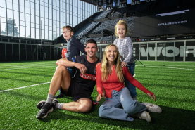 Scott Pendlebury with his wife Alex, son Jax and daughter Darcy ahead of his 400th game on Saturday night.