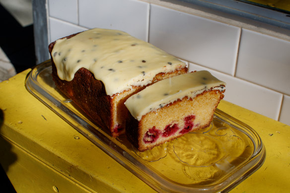 Passionfruit and raspberry cake.