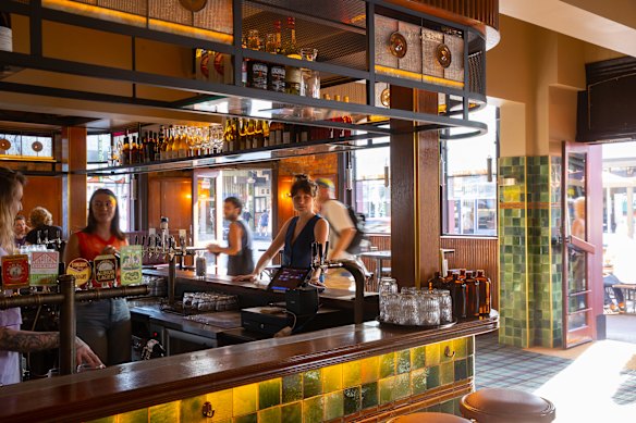 Stein swung by the Albion Hotel in Collingwood for some sausage rolls.