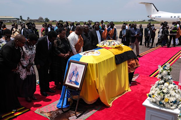 Uganda government officials pay their last respect to the Late King Oyo Nyimba Kabamba Iguru Rukidi IV at Entebbe International Airport