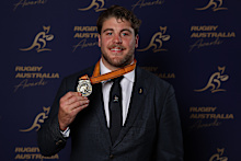 Fraser McReight poses with the John Eales Medal.