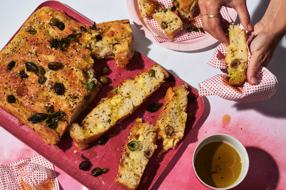 We can all be talented bakers when we make a no-knead bread.