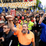 Thousands attend ACTU rally in Melbourne and Sydney to fight against low pay