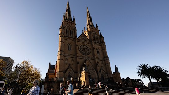 There is a plan to build a $39 million building next to St Mary’s Cathedral in Sydney. 