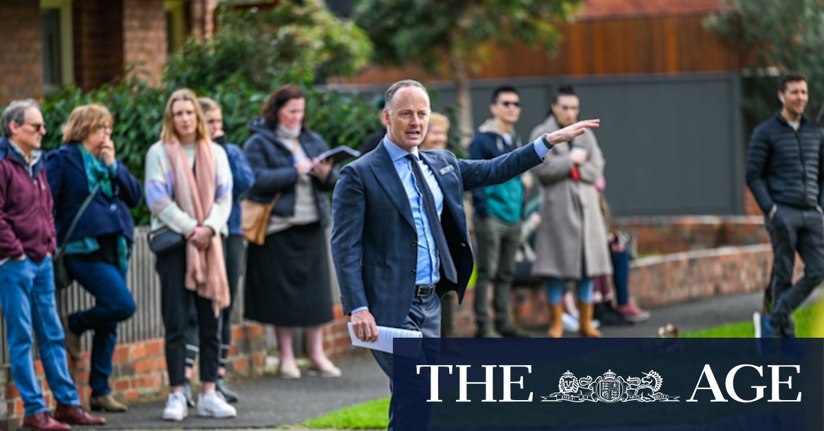 Melbourne house prices: Richmond home sells for $1.43m to first home buyer - Vimarsana News