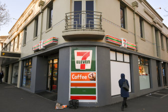 The men found the woman outside this 7-Eleven store in Lygon Street, Carlton.