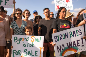 Byron Bay locals want the Netflix show Byron Baes to be shut down.