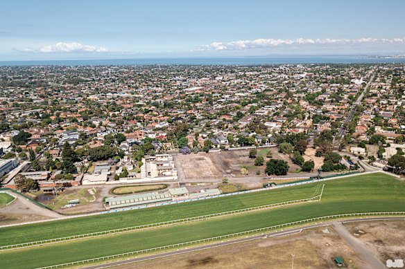 An aerial view of the land that the MRC has agreed to sell to  Mount Scopus Memorial College at Caulfield Racecourse. 