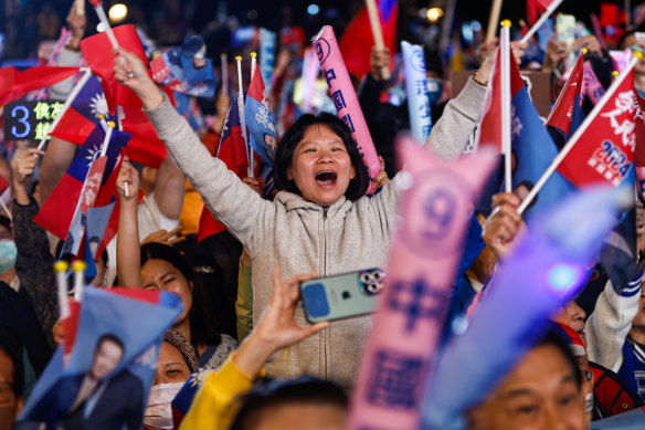 Supporters attend a political rally for the Taiwan presidential election in Taipei last week. 
