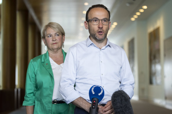 Greens leader Adam Bandt and senator Barbara Pocock have secured Senate support for the right-to-disconnect amendment.