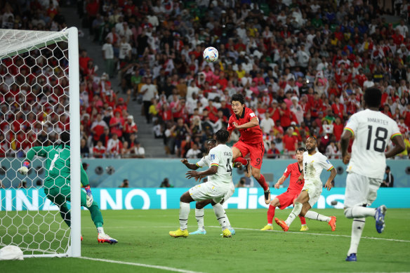 Gue Sung-cho of Korea Republic scores their team’s second goal.
