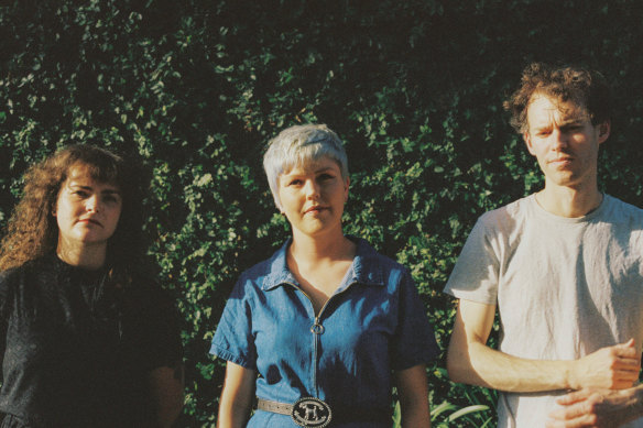 Melbourne punk trio Cable Ties.