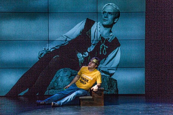 Meta-theatrical elements abound in this new staging of a classic. 