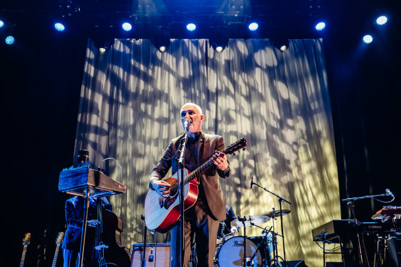Unlike Bob Dylan, Paul Kelly presents his songs much as they always have been heard.