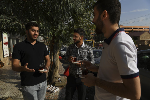 Rakan Derwesh, Rawan Zuher and Dashdi Shafik discuss the situation in neighbouring Syria.