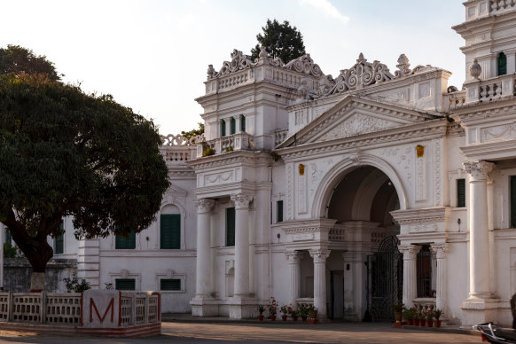 This majestic gate was the main entrance to enter the palace.