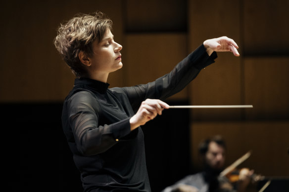 Conductor Anja Bihlmaier held the frenetic mood of Adams’ work tightly.