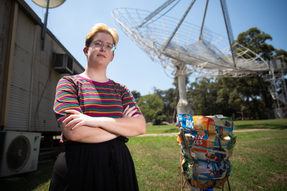 Physics student Vanessa Chapman created a radio telescope out of household parts such as cereal boxes.