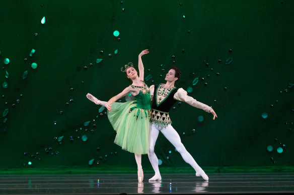 Imogen Chapman and Maxim Zenin perform in Emeralds, the opening part of Jewels.
