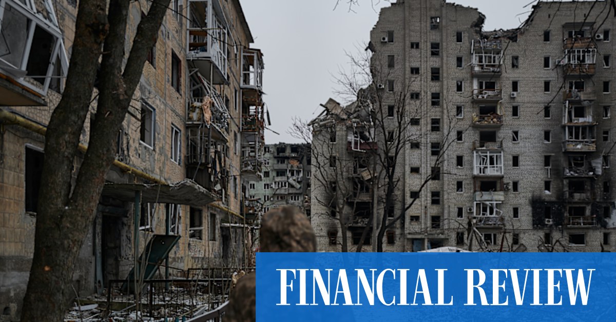 Russia seizes 'complete' control of key city as Ukraine retreats - Vimarsana News
