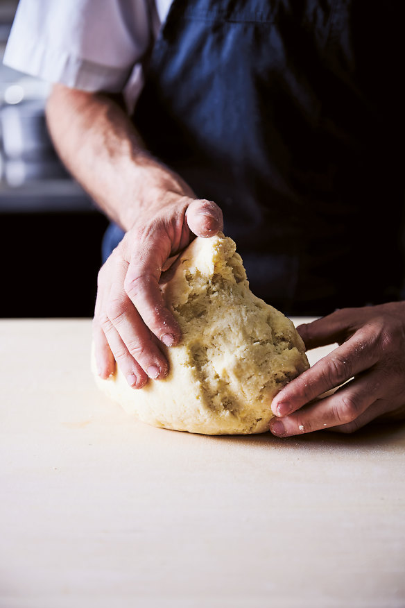 Step 6. Form the dough into a ball.