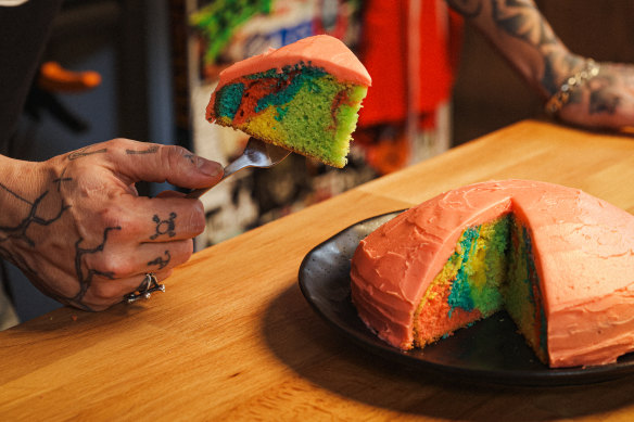 Nat’s What I Reckon’s rad rainbow cake.