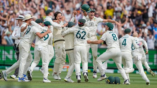 Australia win the Boxing Day Test.