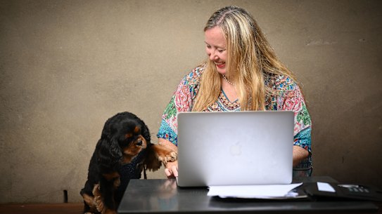 Stray pets network co-ordinator Therese Gardner and her rescue dog Buddy, from a Swan Hill pound.
