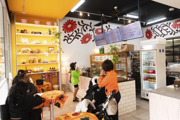 The bright entrance to Tita.