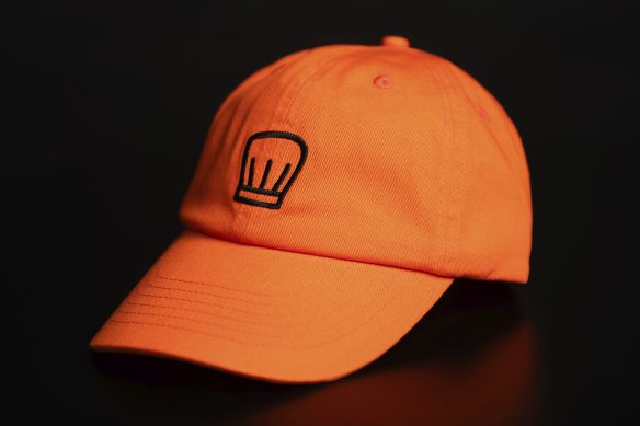 How to top buy a hat
